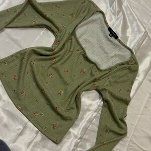 Green Floral Long Sleeve Top
